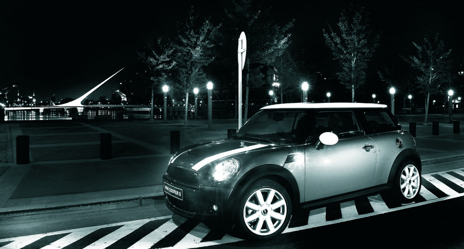 MINI BMW Mini Cooper Auto 50 Camden basic info spec rating