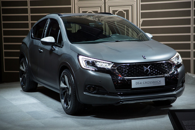 DS DS4 Crossback 1.6 BlueHDi S&S Be Chic DS DS4 Crossback 1.6 BlueHDi S&S Be Chic