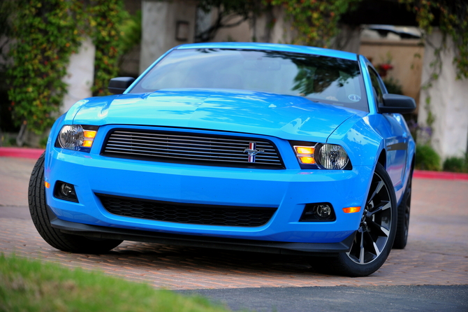 Ford Mustang V6 Premium Coupé Ford Mustang V6 Premium Coupé