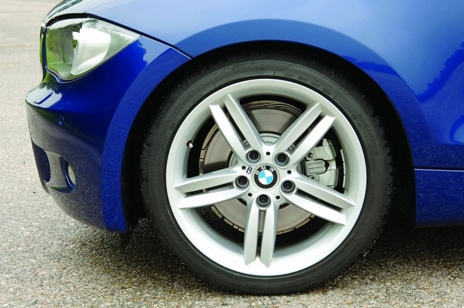 BMW 130i BMW 130i