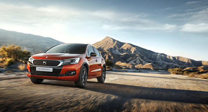 DS DS4 Crossback 1.6 BlueHDi S&S So Chic DS DS4 Crossback 1.6 BlueHDi S&S So Chic