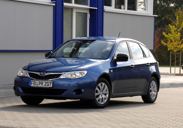 Subaru Impreza 1.5 R Subaru Impreza 1.5 R