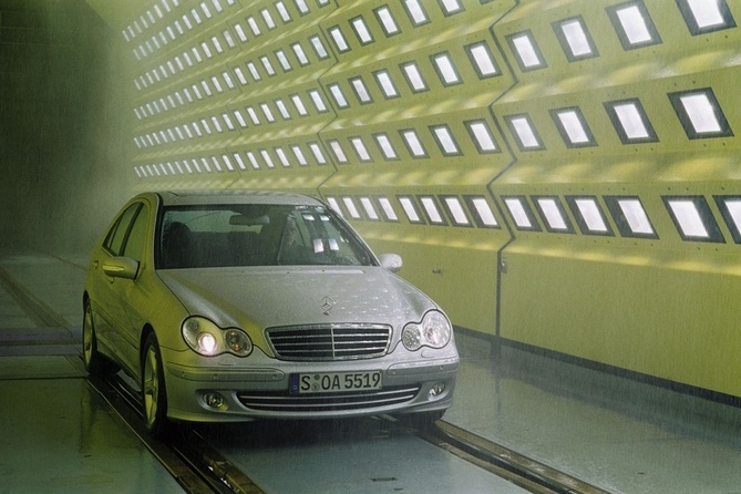 Mercedes-Benz C 350 Automatic Mercedes-Benz C 350 Automatic