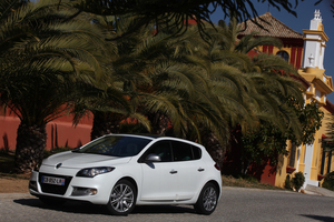 Renault Mégane 1.5 dCi SS FAP ECO2 Dynamique S Renault Mégane 1.5 dCi SS FAP ECO2 Dynamique S