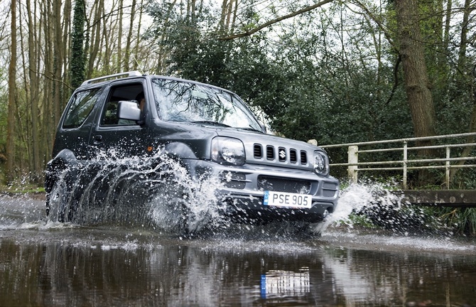 Suzuki Jimny 1.3 VVT 16v JLX T.Met Suzuki Jimny 1.3 VVT 16v JLX T.Met