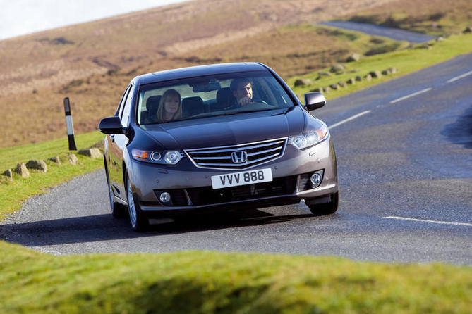 Honda Accord 2.4 Automatic Honda Accord 2.4 Automatic
