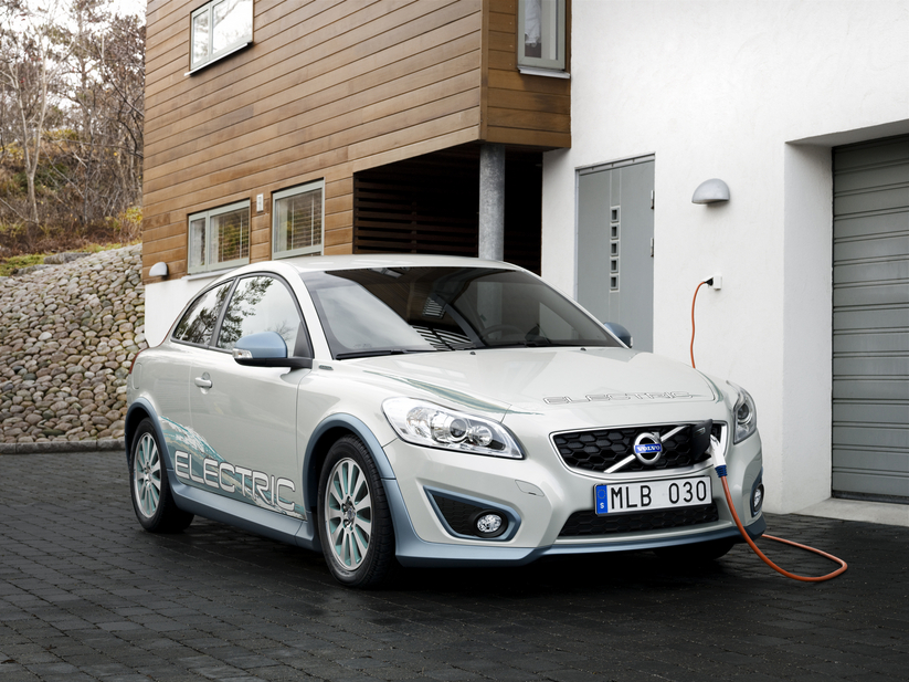 Volvo Begins Testing Electric C30 in Shanghai
