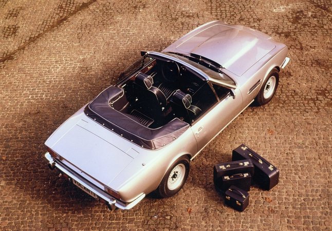 Aston Martin V8 Volante Aston Martin V8 Volante
