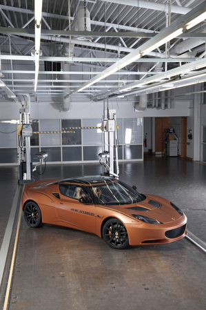 Lotus Evora 414 Hybrid Shows Future of Green Track Cars Lotus Evora 414 Hybrid Shows Future of Green Track Cars