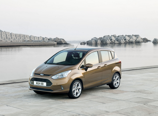 Ford B-MAX 1.0 EcoBoost s/s Ford B-MAX 1.0 EcoBoost s/s