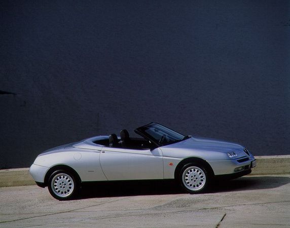 Alfa Romeo Spider 2.0 Twin Spark L Alfa Romeo Spider 2.0 Twin Spark L