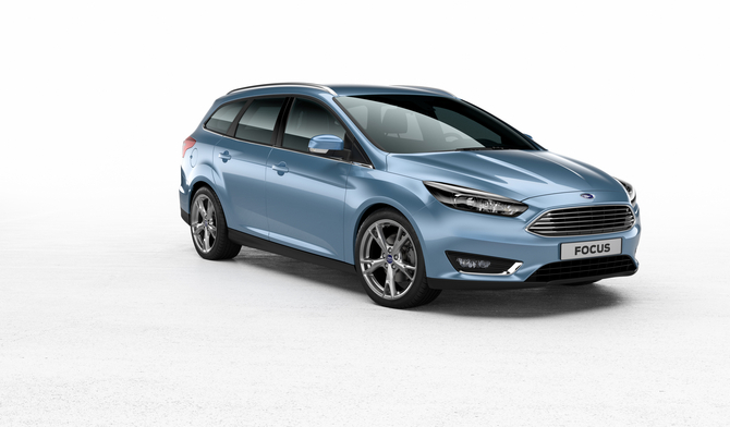 Regarding the interior of the new Focus, Ford has given attention to customer feedback in order to improve it Regarding the interior of the new Focus, Ford has given attention to customer feedback in order to improve it