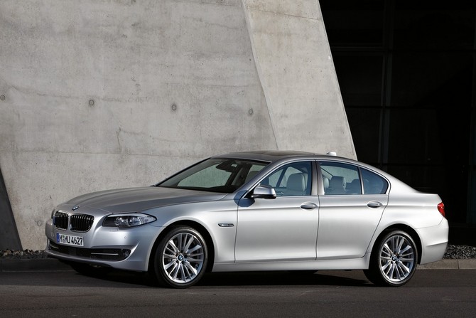BMW 550i BMW 550i