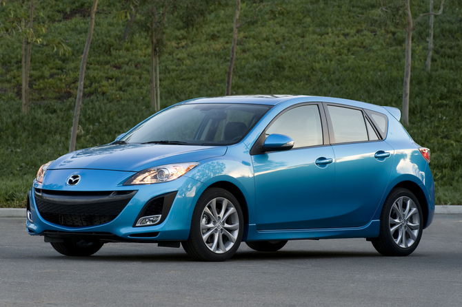 Mazda 3 s Sport 5-Door Mazda 3 s Sport 5-Door