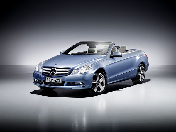 Mercedes-Benz E350 Cabriolet CGI BlueEFF. SE Mercedes-Benz E350 Cabriolet CGI BlueEFF. SE