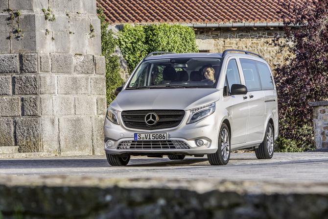 Mercedes-Benz Vito Furg�o Long 116CDI/34 Mercedes-Benz Vito Furg�o Long 116CDI/34