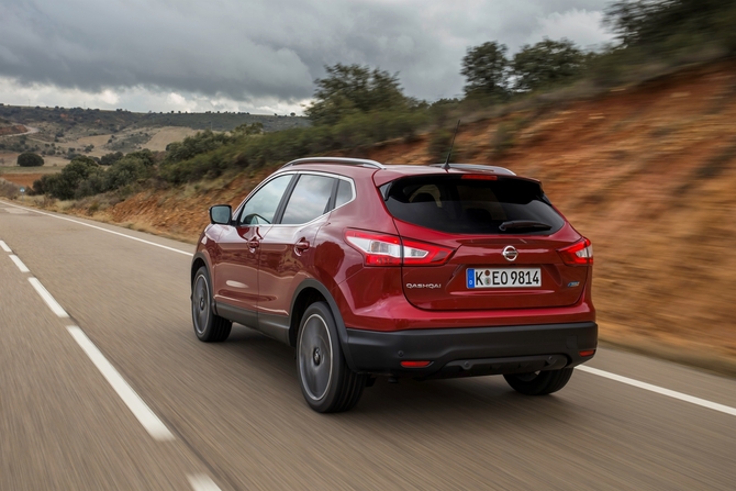 Nissan Qashqai 1.2 DIG-T XTRONIC Tekna Nissan Qashqai 1.2 DIG-T XTRONIC Tekna