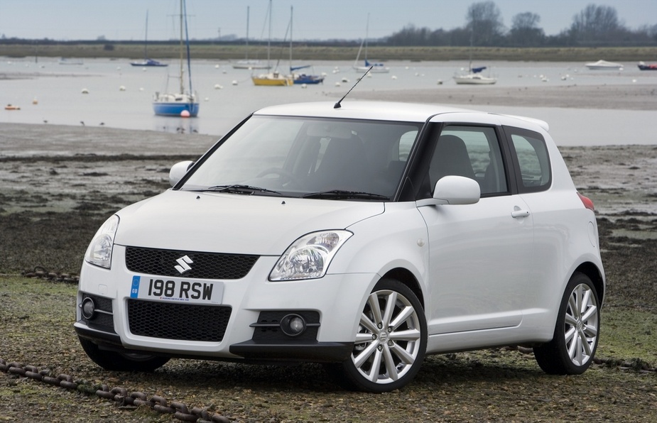 Suzuki Swift 1.3 DDiS Sport Plus 1 photo and 52 specs