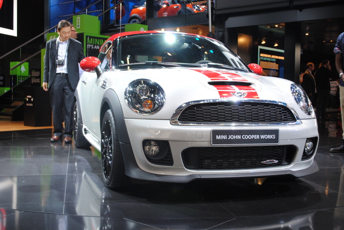 MINI (BMW) John Cooper Works MINI (BMW) John Cooper Works