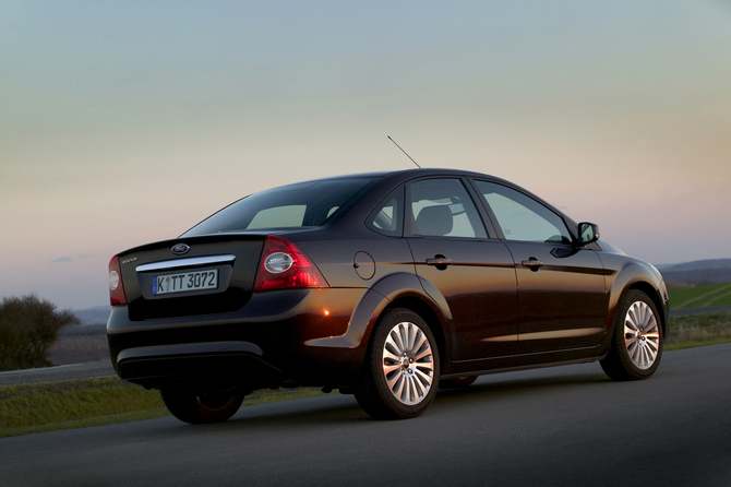 Ford Focus 1.6i Saloon Ford Focus 1.6i Saloon