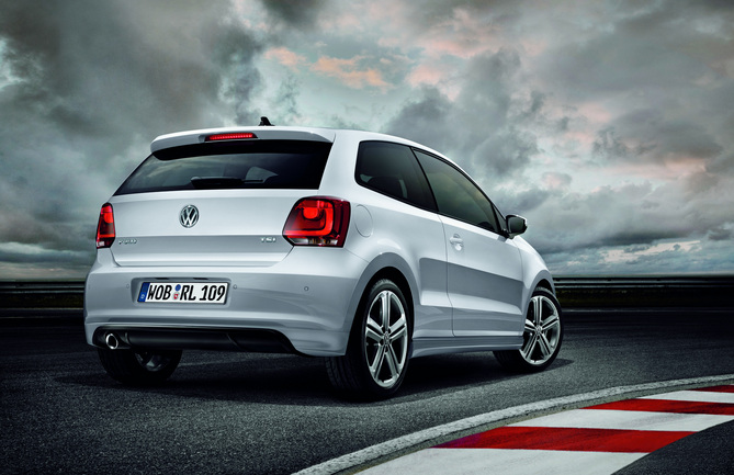 Volkswagen Polo 1.6l TDI DSG R-Line Volkswagen Polo 1.6l TDI DSG R-Line