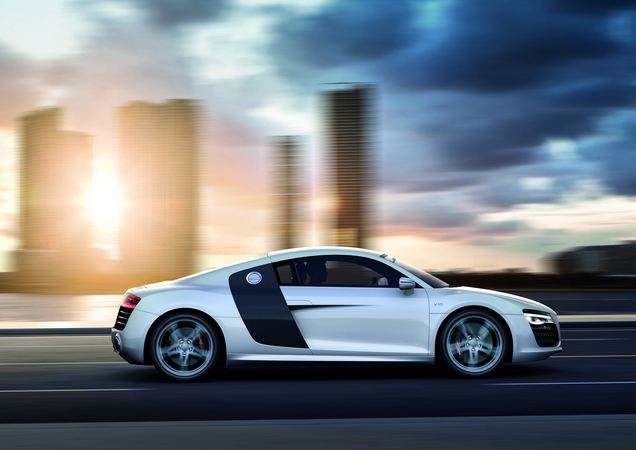Audi R8 Gets Refresh, New Top V10 Plus Model Audi R8 Gets Refresh, New Top V10 Plus Model