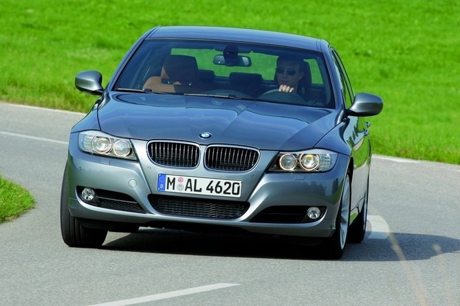 BMW 330d Automatic BMW 330d Automatic