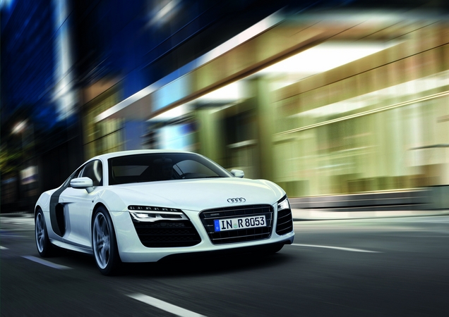 Audi R8 Gets Refresh, New Top V10 Plus Model Audi R8 Gets Refresh, New Top V10 Plus Model