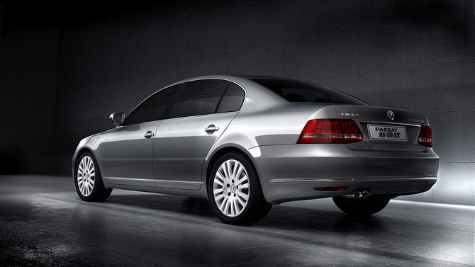 Volkswagen Passat Lingyu 2.0 Automatic Volkswagen Passat Lingyu 2.0 Automatic
