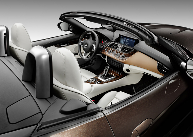 O carro recebe uma grande quantidade de revestimento de Nappa no interior O carro recebe uma grande quantidade de revestimento de Nappa no interior