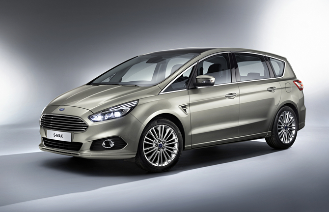 Although the dimensions of the S-Max were kept intact, either exterior or interior, the model gets totally new components Although the dimensions of the S-Max were kept intact, either exterior or interior, the model gets totally new components