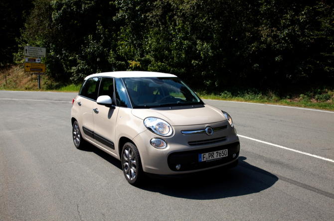 An diesem Samstag wird bei den deutschen Fiat Händlern der neue Fiat 500L präsentiert. An diesem Samstag wird bei den deutschen Fiat Händlern der neue Fiat 500L präsentiert.