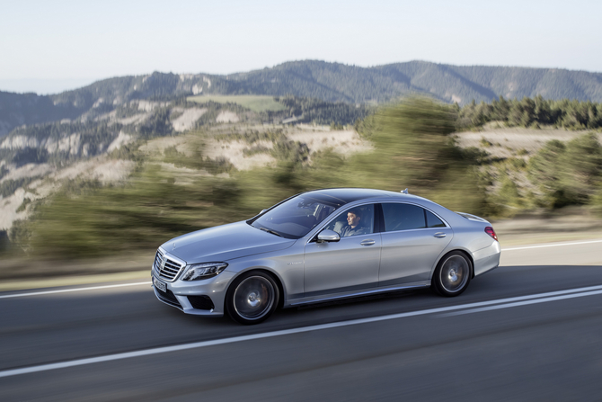 Mercedes-Benz S-Class 6 Mercedes-Benz S-Class 6