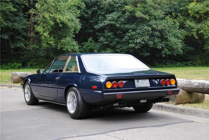 Ferrari 365 GT4 2+2 Ferrari 365 GT4 2+2