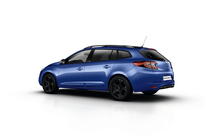 Un châssis et des liaisons au sol signés Renault Sport. Un châssis et des liaisons au sol signés Renault Sport.