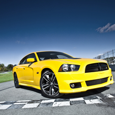 Dodge Preps New Charger SRT8 Super Bee for 2012 Dodge Preps New Charger SRT8 Super Bee for 2012