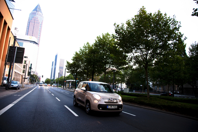 Der Fiat 500L Easy ist ab ab 17.400 Euro zu haben. Der Fiat 500L Easy ist ab ab 17.400 Euro zu haben.