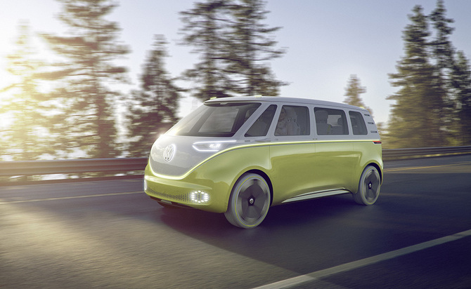 O protótipo MPV de 374cv é alimentado por dois motores elétricos O protótipo MPV de 374cv é alimentado por dois motores elétricos