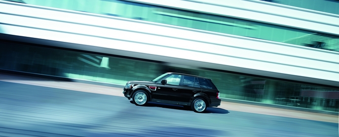 Land Rover Launches Discovery and Range Rover Special Editions Land Rover Launches Discovery and Range Rover Special Editions