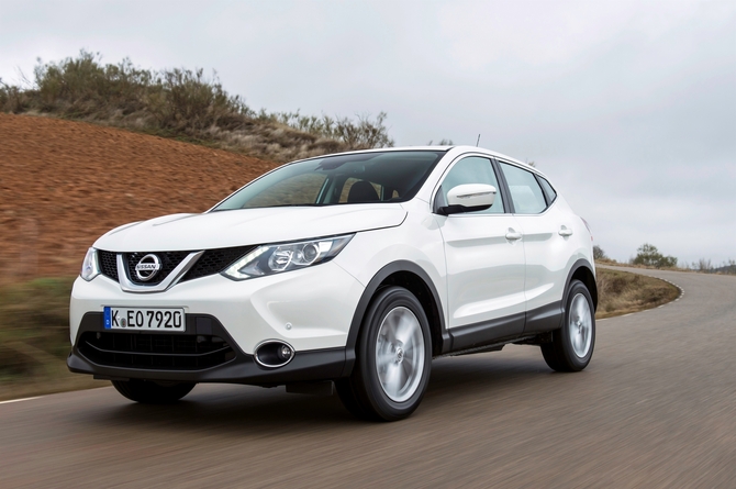 Nissan Qashqai 1.6dCi XTRONIC 360 S Nissan Qashqai 1.6dCi XTRONIC 360 S