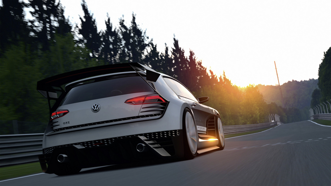 The Supersport exudes racing character and has proportions and surfaces optimized to achieve a low center of gravity The Supersport exudes racing character and has proportions and surfaces optimized to achieve a low center of gravity