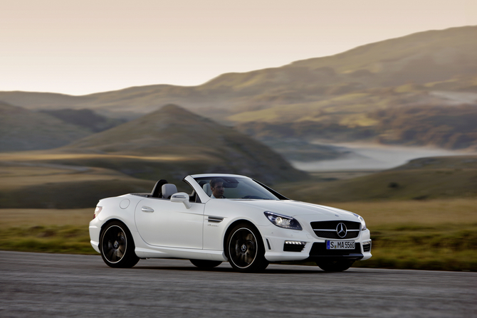 New SLK 55 AMG Hopes to Blend High Power and High Efficiency New SLK 55 AMG Hopes to Blend High Power and High Efficiency