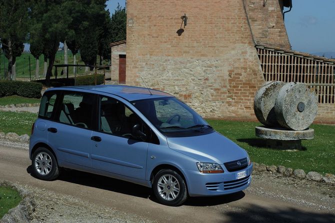 Fiat Fiat Multipla 1.6 16V Dynamic Fiat Fiat Multipla 1.6 16V Dynamic