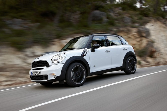 MINI (BMW) MINI Countryman MINI (BMW) MINI Countryman