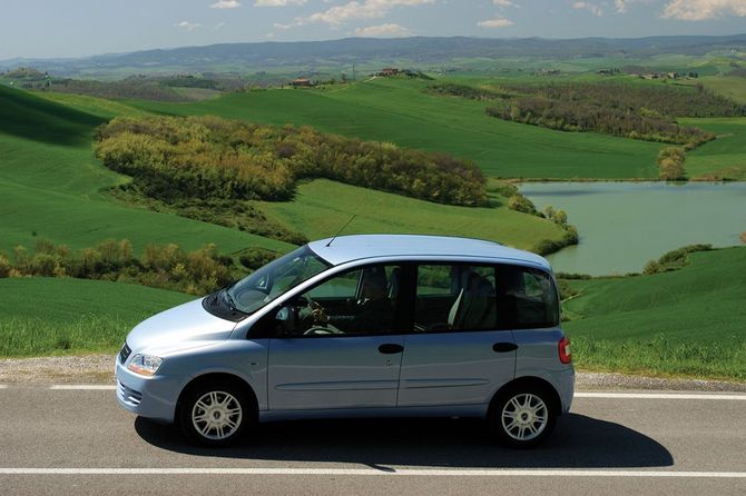 Fiat Fiat Multipla 1.6 16V Dynamic Fiat Fiat Multipla 1.6 16V Dynamic