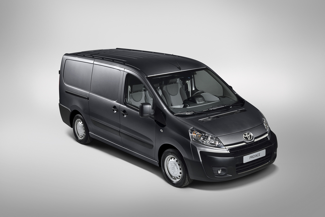 Toyota ProAce 3L Chassis Curto 1.6D Toyota ProAce 3L Chassis Curto 1.6D