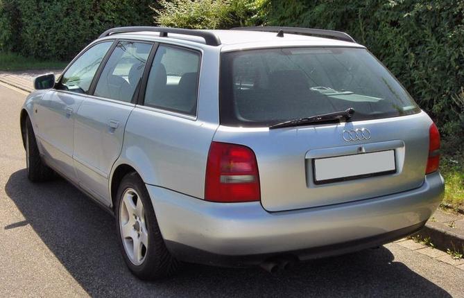 Audi A4 Avant 2.6 Automatic Audi A4 Avant 2.6 Automatic