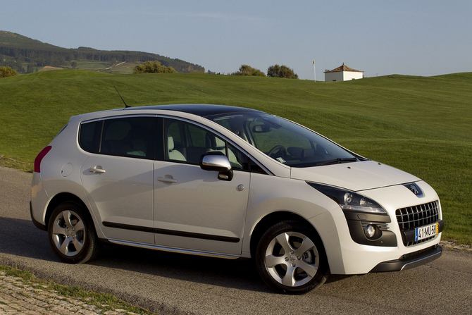 Peugeot 3008 Roland Garros 1.6 HDi Peugeot 3008 Roland Garros 1.6 HDi