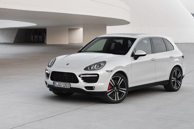 O Cayenne é o modelo mais vendido da marca O Cayenne é o modelo mais vendido da marca