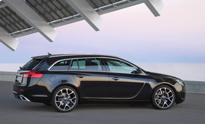 Opel Insignia Sports Tourer 2 0 Cdti Edition 7 Photos And 51
